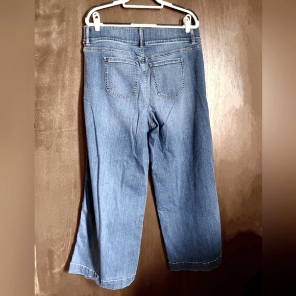 SPANX Pull-on High Waist Wide Leg Denim Jeans 💙❤️ - Picture 3 of 15